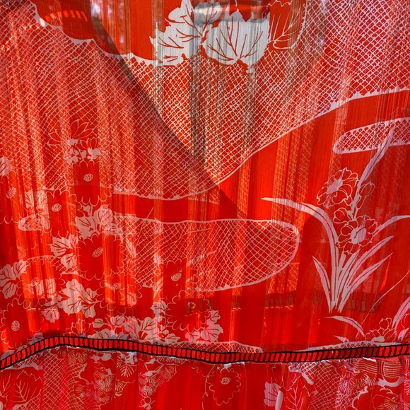 Red white and black coy fish pond dress - Picture 5 of 11